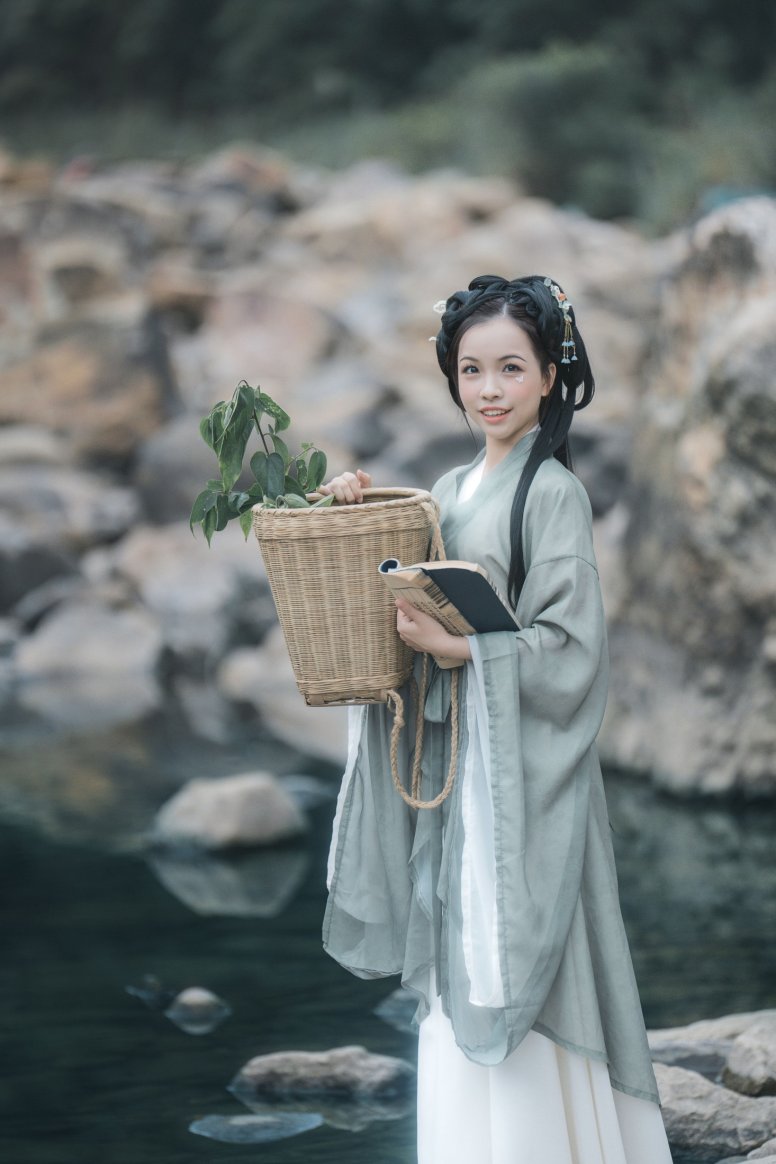 小潘 – 《古风人像拍摄-魏晋风-小潘》[25P]