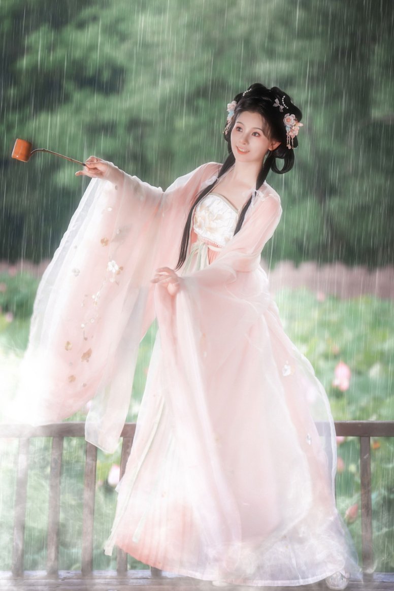 洛宁-唐 – 《古风人像拍摄-荷花》[19P]